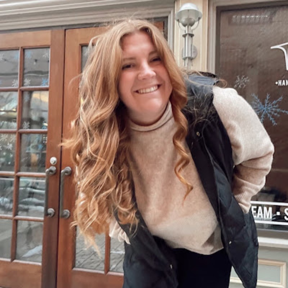 Meet your Posher, Annie